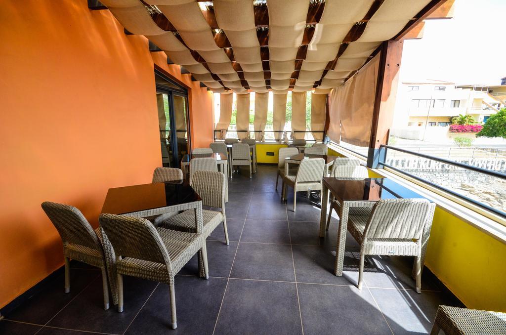 Vivi Hotel Praia Kültér fotó